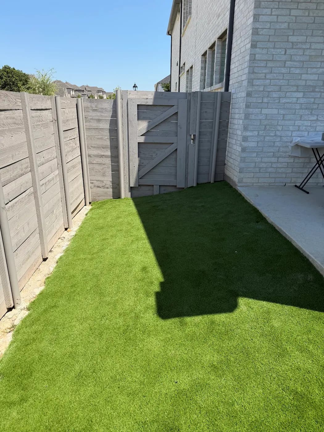 Finished landscape turf installation by DFW Turf Pros 2